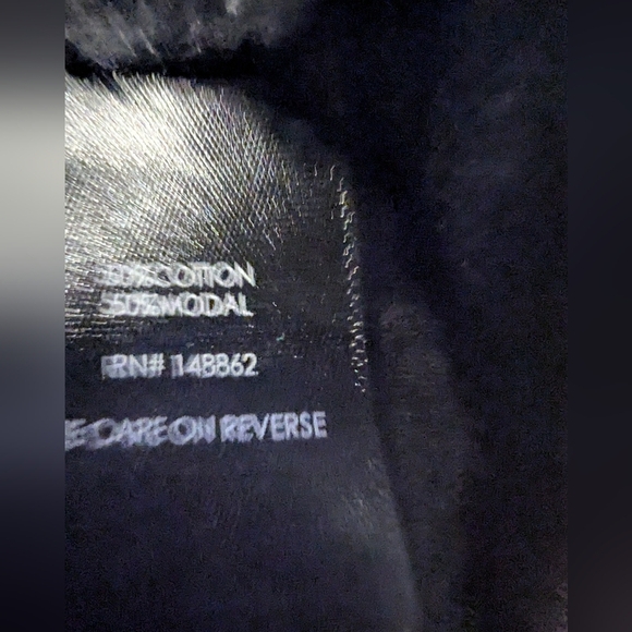 Torrid Signature Jersey Cotton modal V-Neck Tee black 1x - Picture 8 of 15